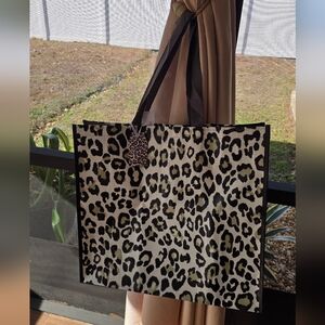 Animal Print Reusable Tote Bag w/Snap Closure